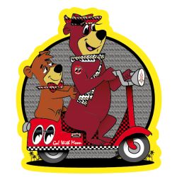 AUTOCOLLANT AUTO : Yogi l'ours : SCOOTER MOON EQUIPPED